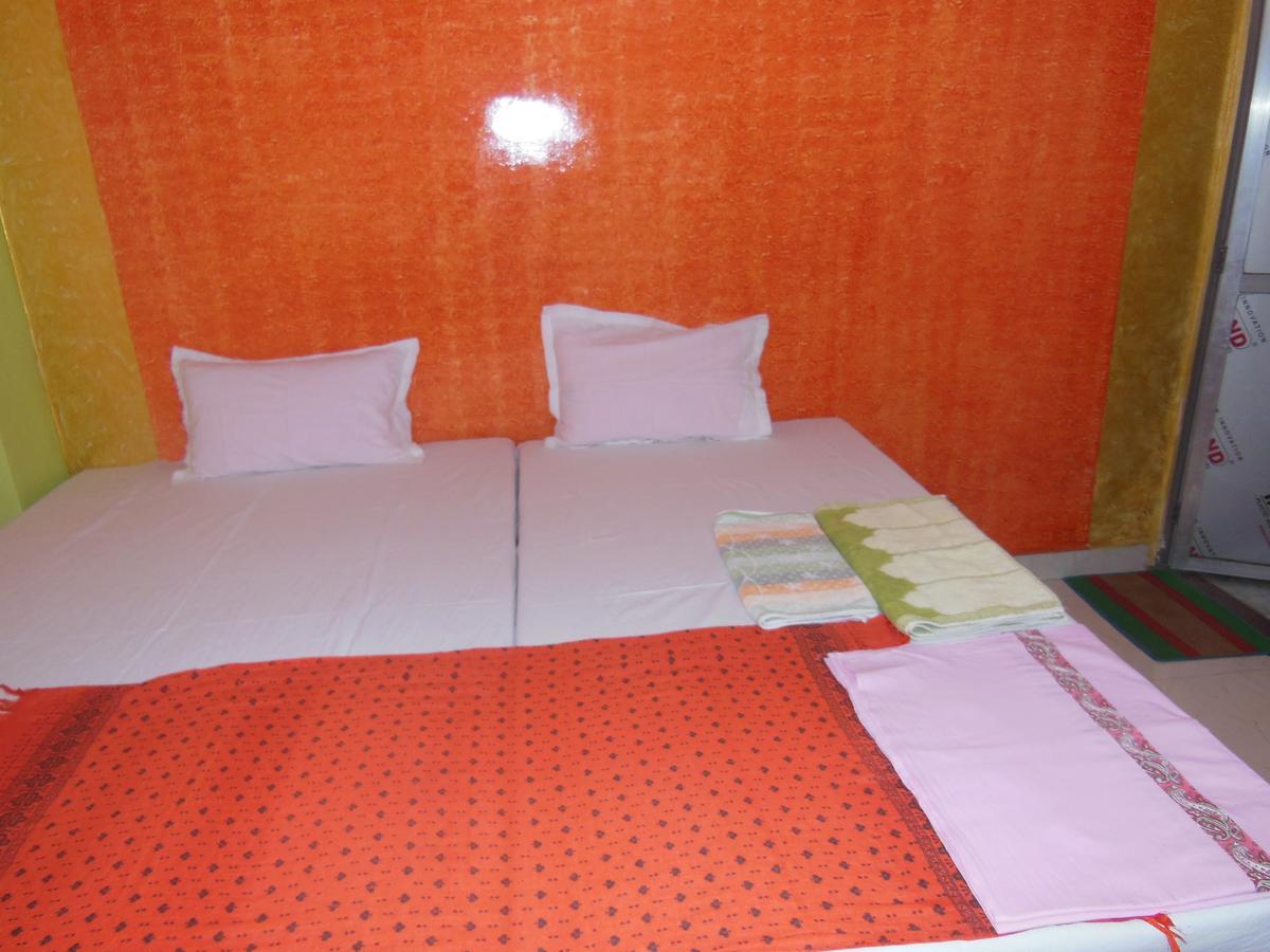 Shiva Inn Varanasi Eksteriør bilde