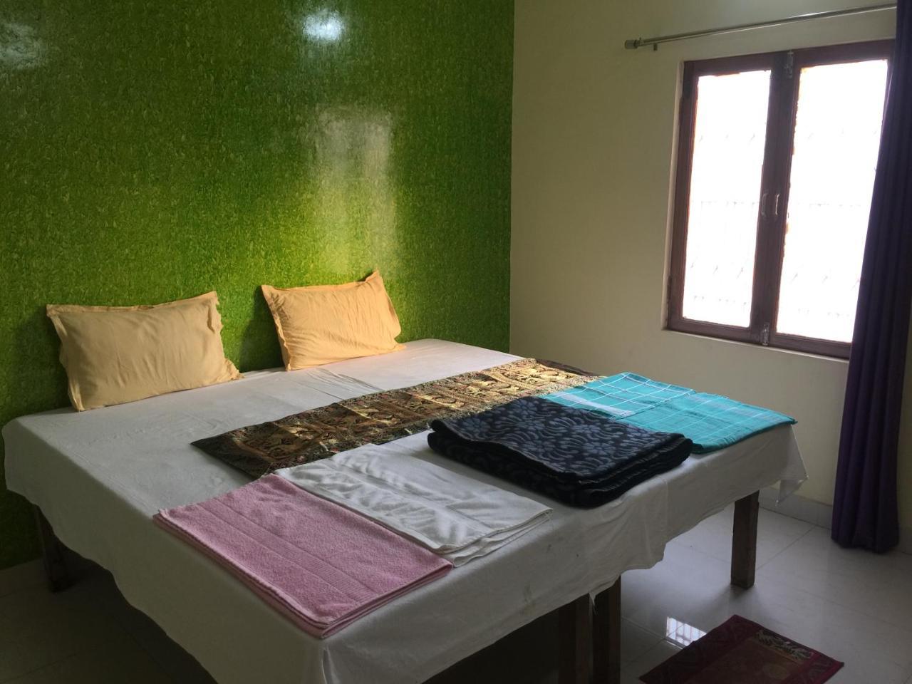 Shiva Inn Varanasi Eksteriør bilde